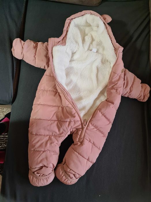 Космонавт за момиче