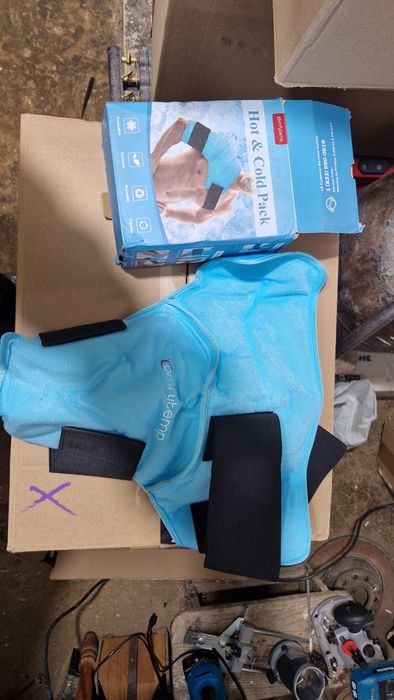 Orteza proteza Comfytemp Hot & Cold Pack pentru umăr cu gel nou