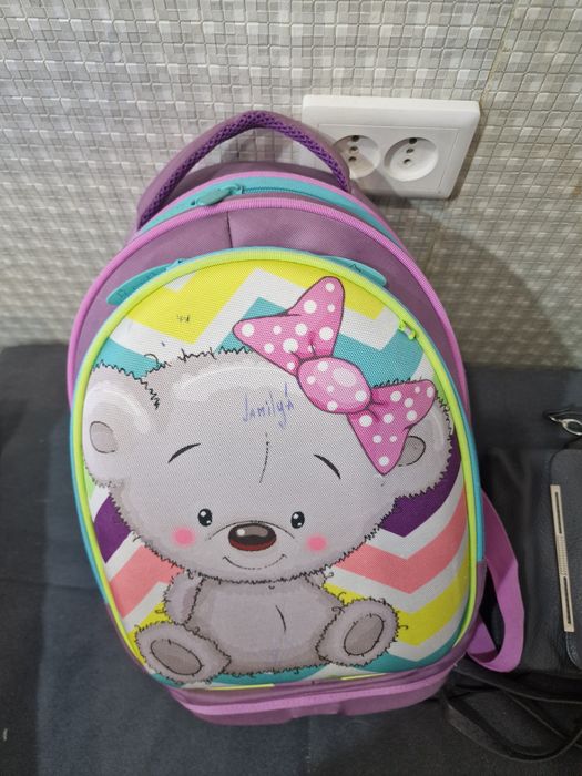 Отдам рюкзак детский