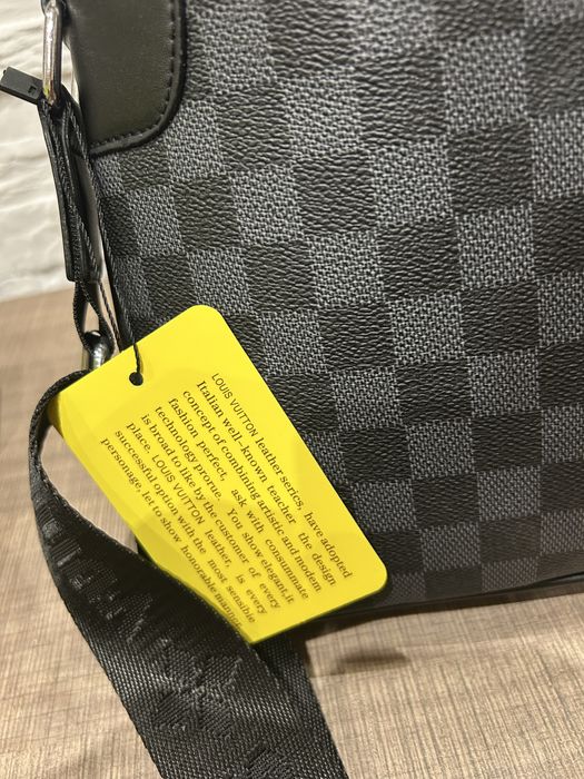 Мъжка чанта LV Louis Vuitton