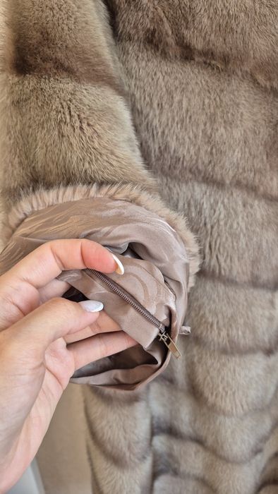 Продам норковую шубу