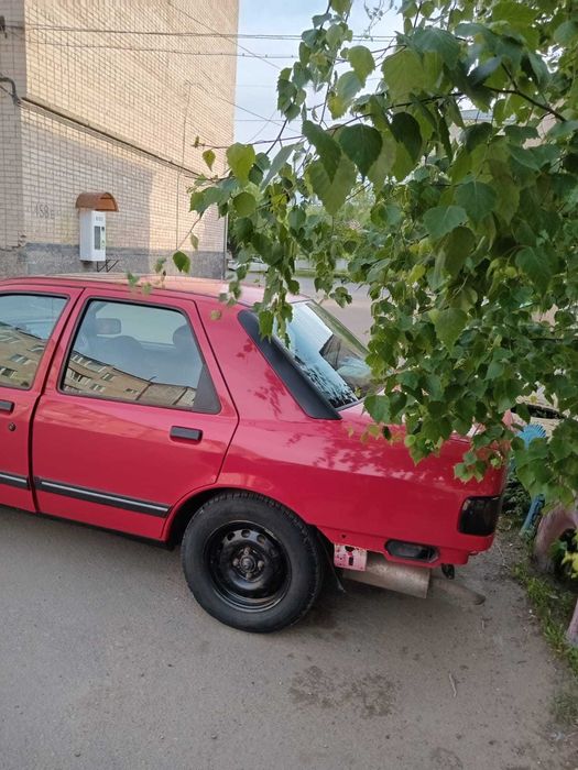 Продам автомобиль Ford Sierra