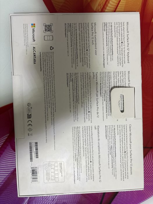 Laptop Microsoft Surface Pro 12 + Tastatura MICROSOFT SURFACE PRO 12