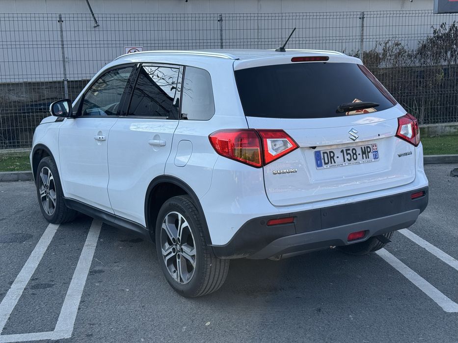 Suzuki Vitara 1.6 2015 full option garantie/rate/buy back