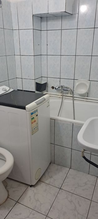 Garsoniera pe str Podului de inchiriat