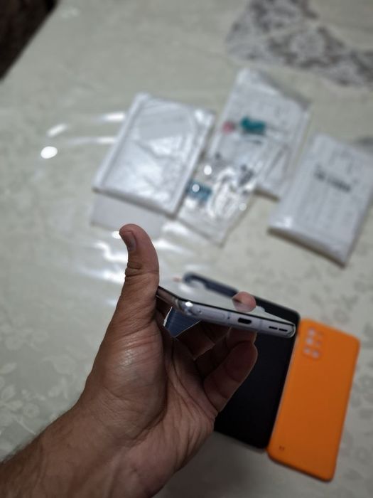 OnePlus 8T  5G отличный смартфон