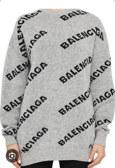 Balenciaga пуловера