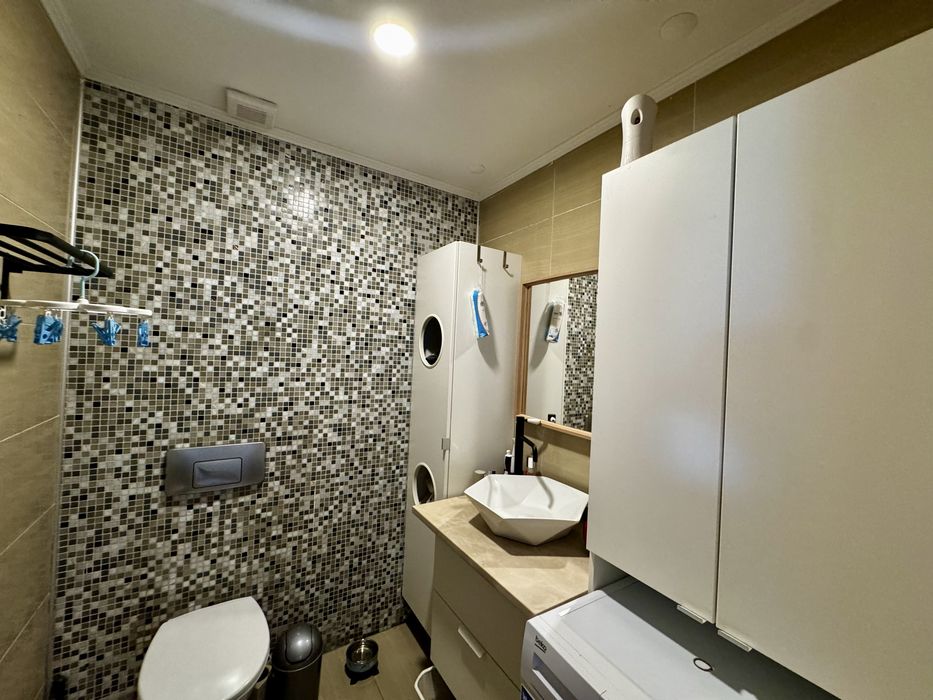 Apartament 3 camere, 2 bai. COSMOPOLIS, urgent!