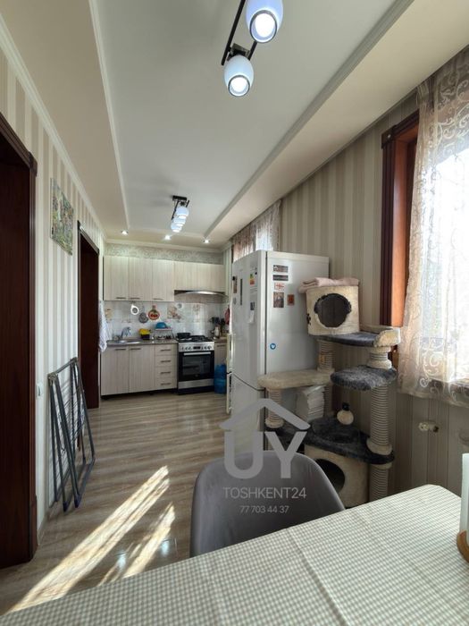 3 комнатная балкон 2х6 кирпич Буюк Ипак Йули Саехат 171 школа Максим г