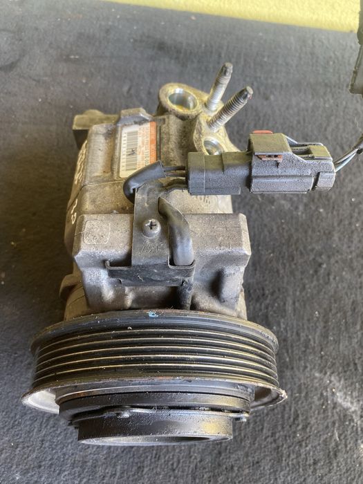 Compresor Clima Lancia Thema Jeep Cherokee IV 3.0 CRD E 5 pret 1000lei