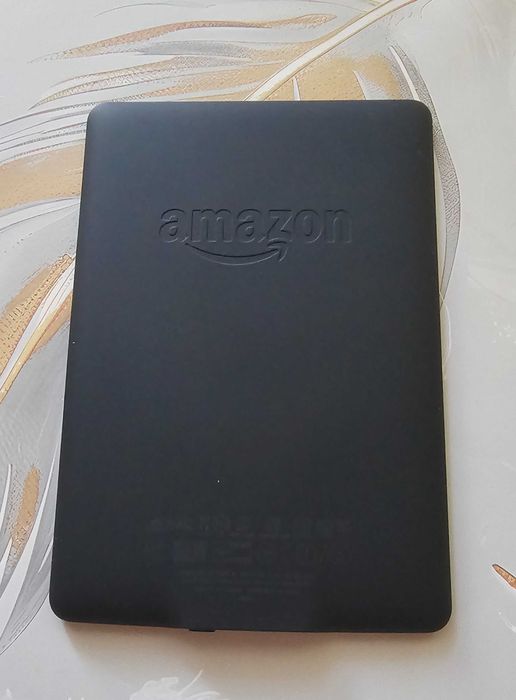 Продаю читалку Kindle Paperwhite 3 (2015), 7-е поколение