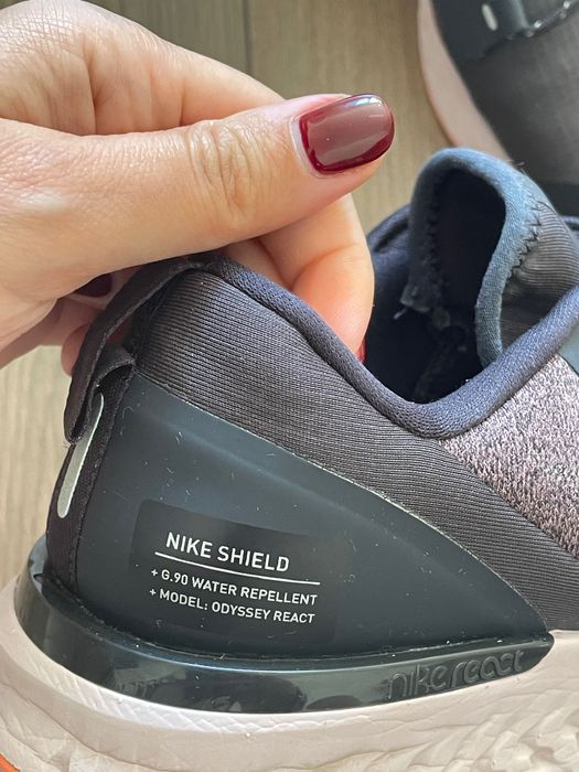 Nike маратонки водоустойчиви 39 номер