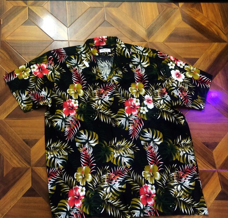 Camasi Hawaii inflorate 54 (135 cm de jur împrejurul burții)