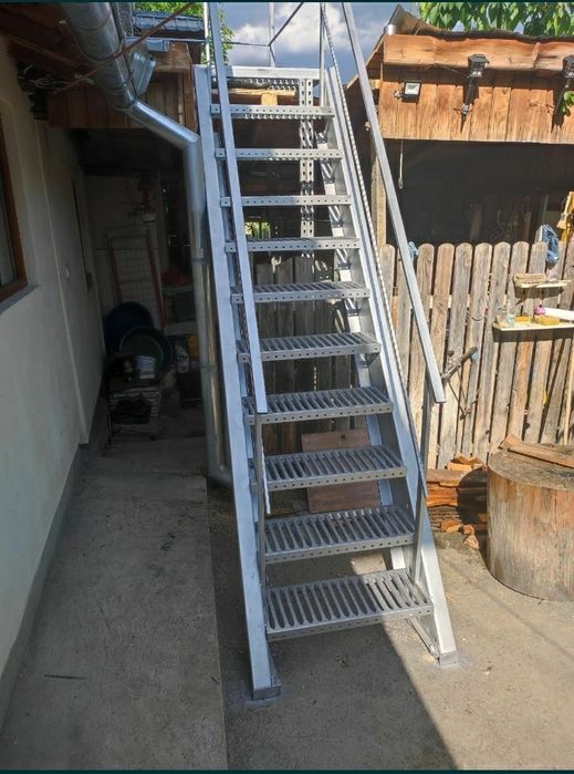 scarii metalice zincate exterioare și pentru incendii , platforme, pod