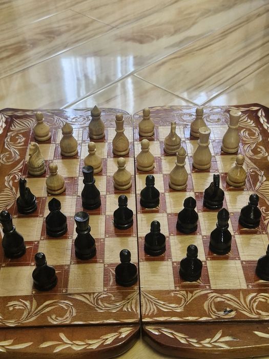 Продам  набор шахмат ручной работы