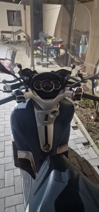 Piaggio mp3 yourban 2013   l5e