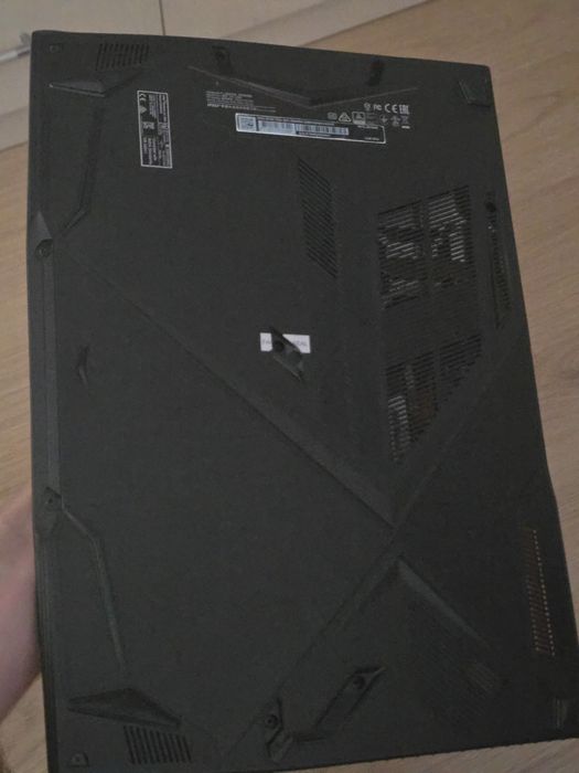 Laptop Gaming MSI GF63 Thin stare perfecta (cooler & incarcator inclus)