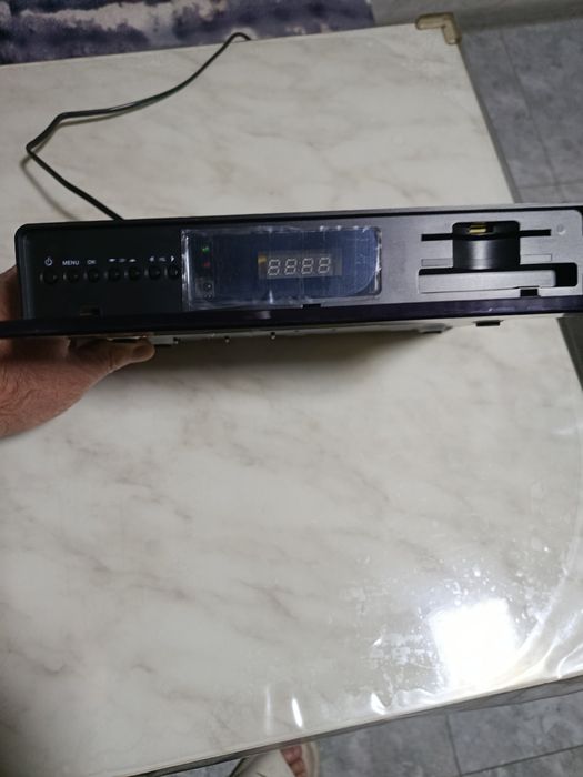 Тюнер для спутниковой антенны SuperBox