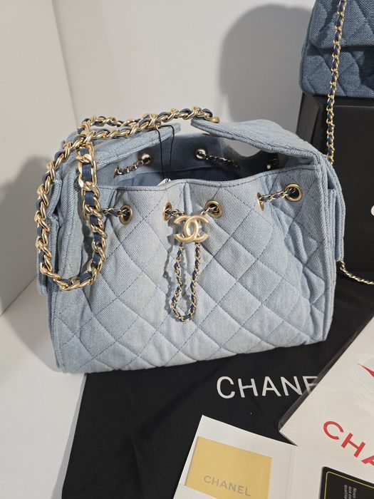 Налична чанта Chanel Hobo 25S Denim