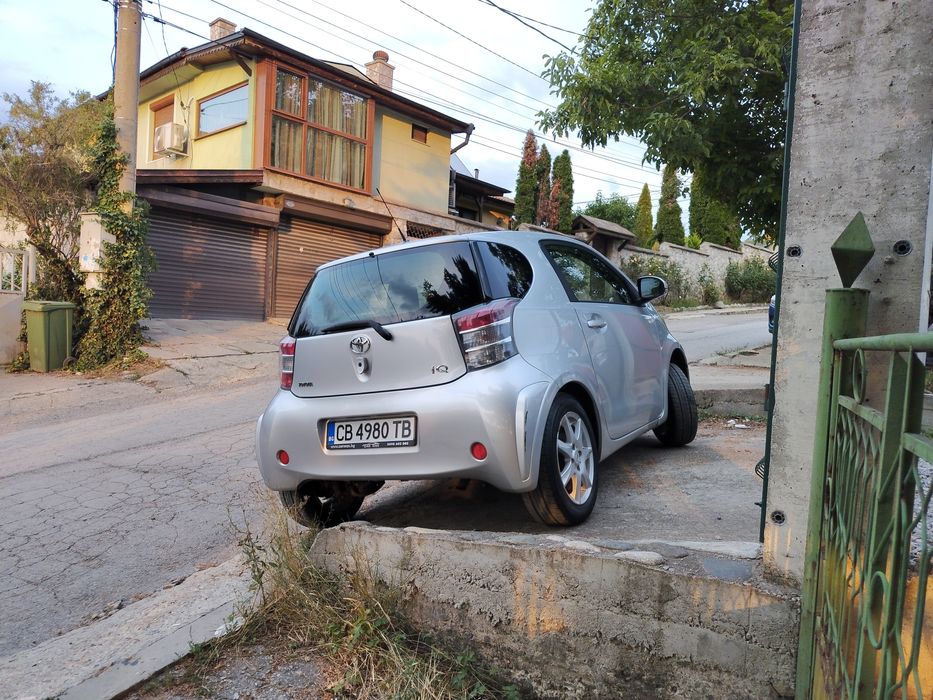 Toyota iQ 1.0vvt-i