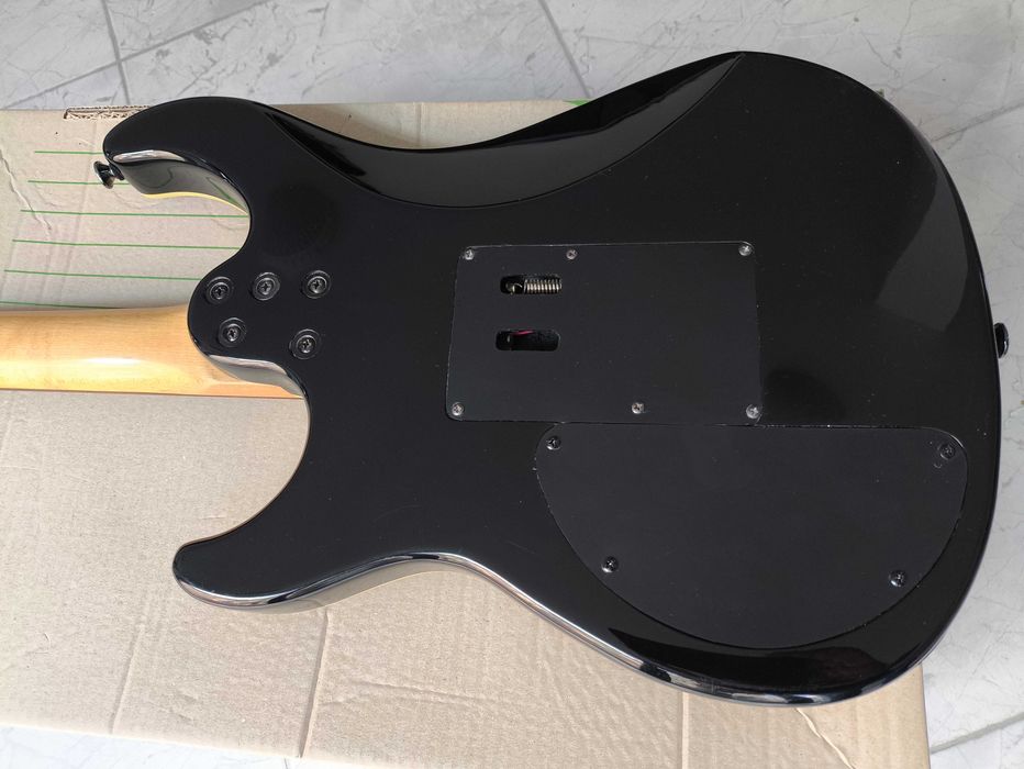 Електрическа китара Peavey Predator Exp II