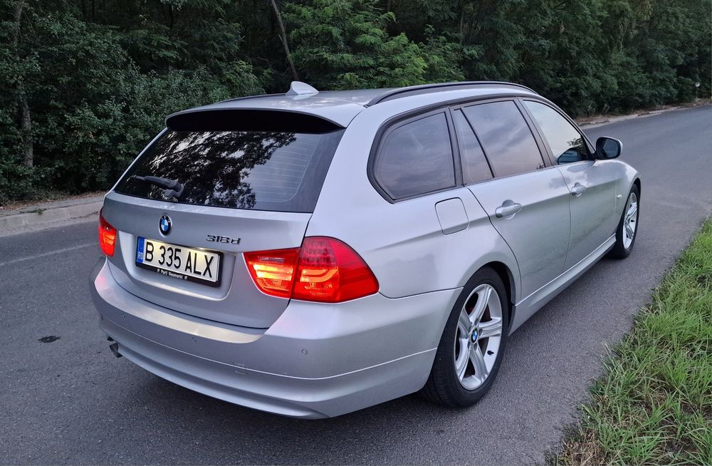 BMW 3 Series 2010 — imagine 3