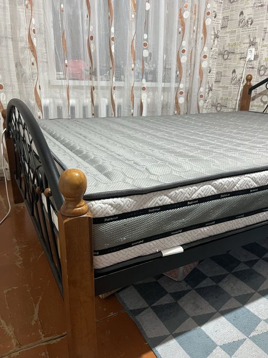Продается кровать