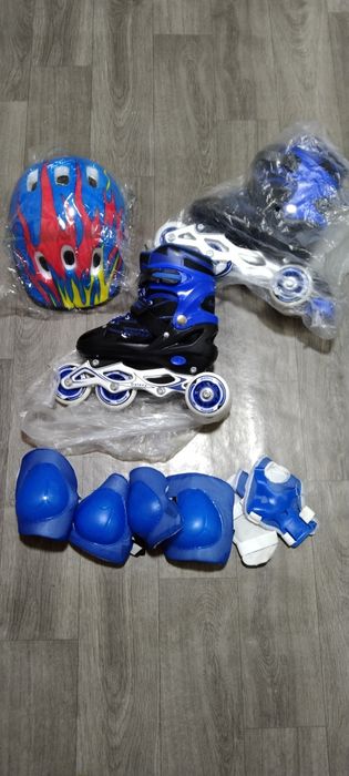 Продам ролики новые . Отправляли в подарок размер ноги не совпало . Ра