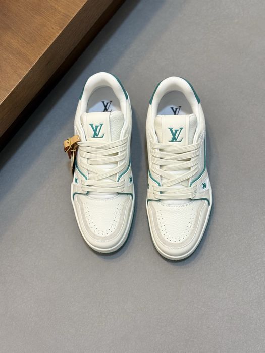 Adidasi Louis Vuitton , calitate premium , pe comanda , noi , 45