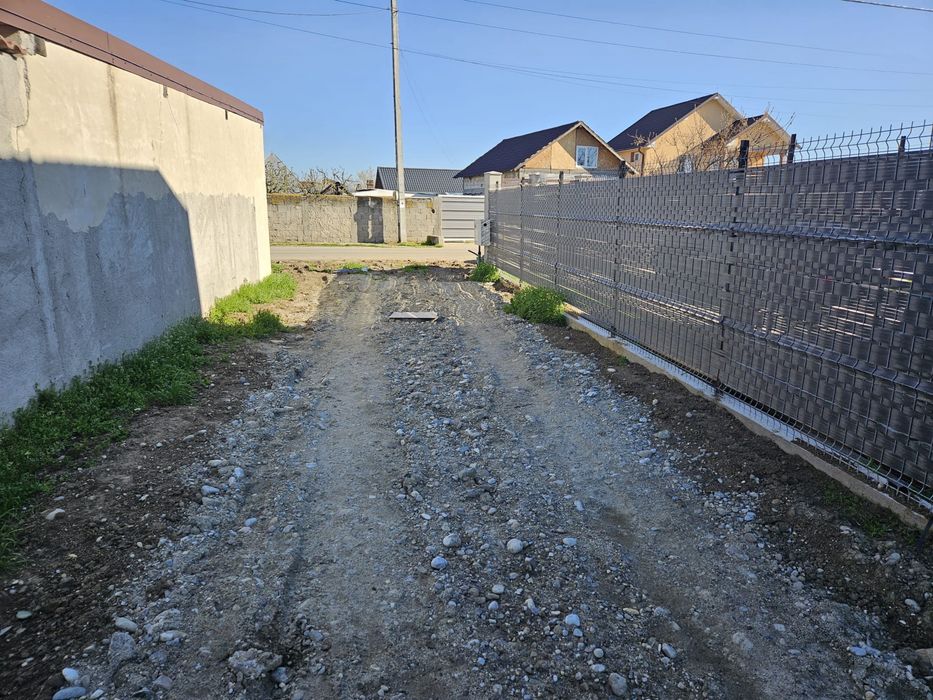 Vând casă la 8 minute de Slatina