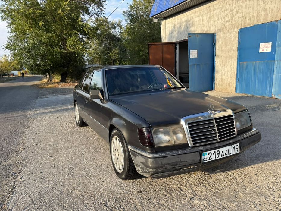 Продам мерседес w124