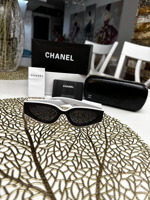 Ochelari de soare CHANEL