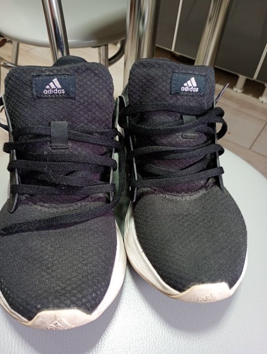 Adidași dama mărimea 40