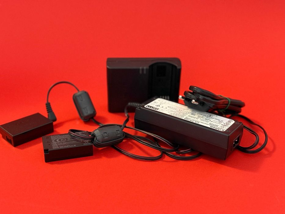 Canon EOS M6 Mark II - 2 buc