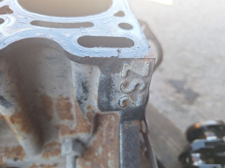 Двигатель 2SZ-FE