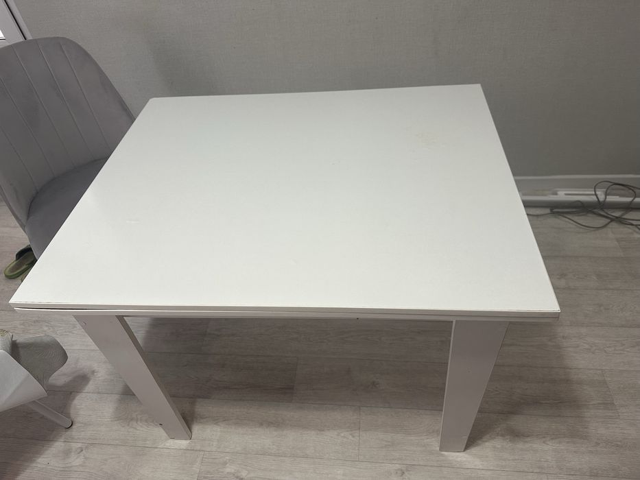 Стол обеденный белый мдф