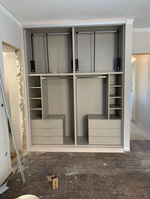 Реставрация мебели, обшивка диванов