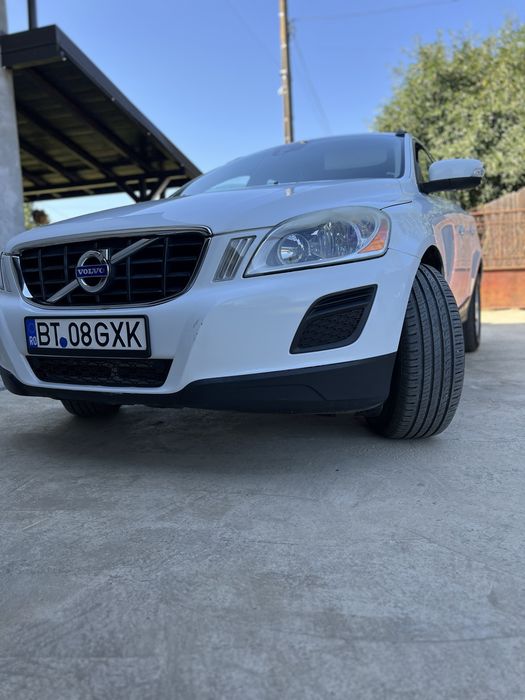Volvo XC60    An fabricație: 12/2012   Motor: 2.4    4x4