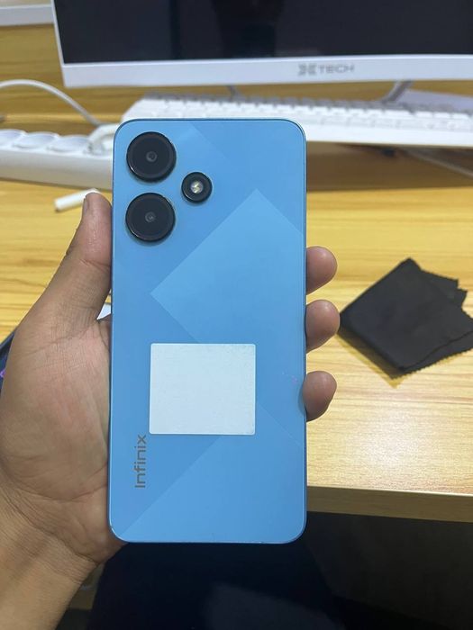 Infinix hot 30 ideal