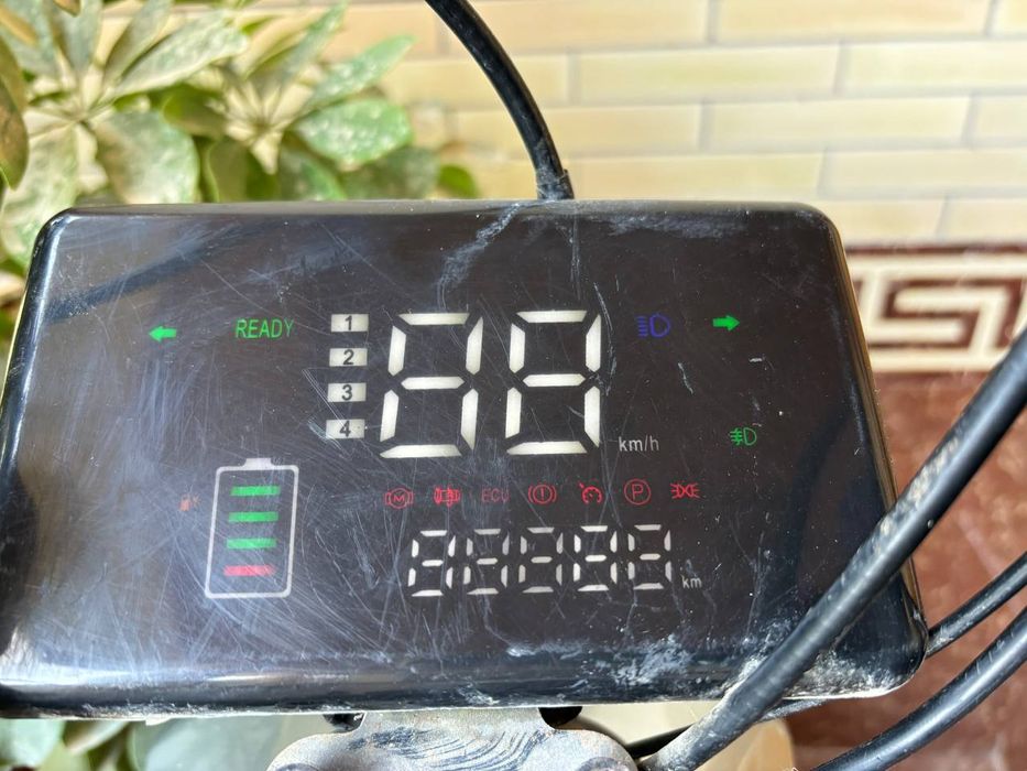 Продам электроскутер KIWIMAX