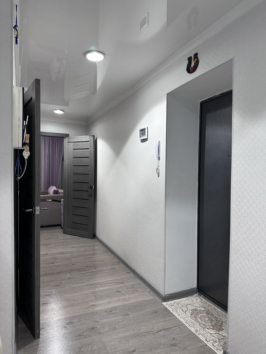 Срочно ПРОДАМ 4-х ком. квартиру