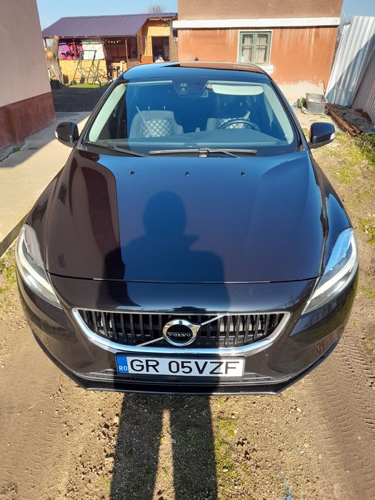VOLVO V40 2018 — imagine 5
