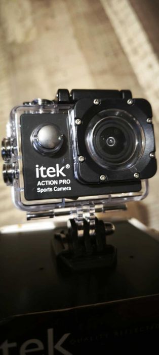 Itek Action Camera 1080P – Водоустойчива, С аксесоари и стойки