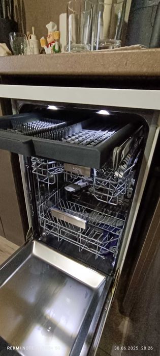 Продавам съдомиялна машина BEKO