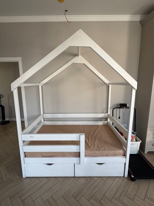 Кровать детская 170см