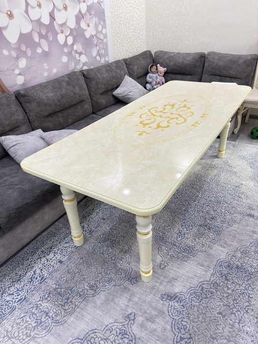 Стол стулья на 8 персон