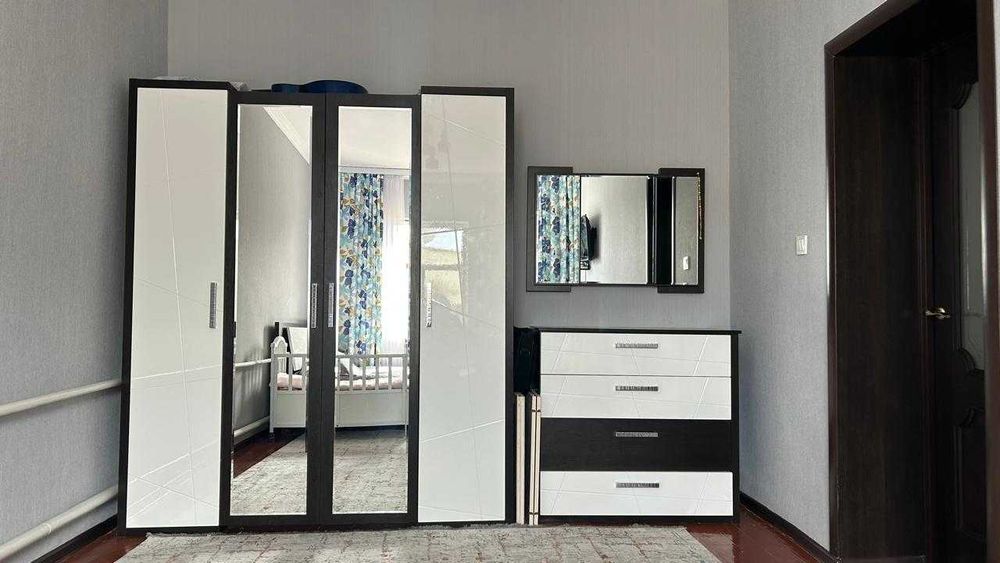 Продается шифоньер и комод