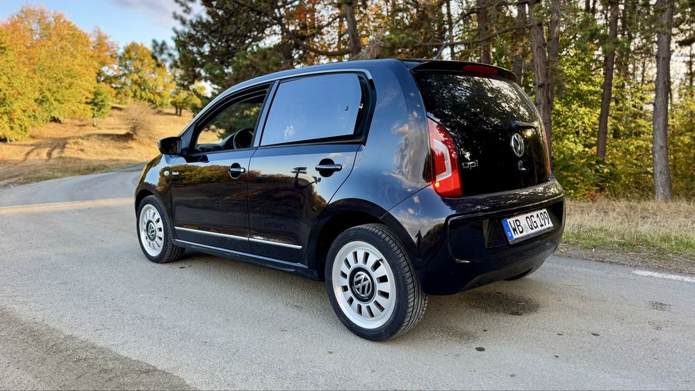 VOLKSWAGEN Up 2013 — imagine 4