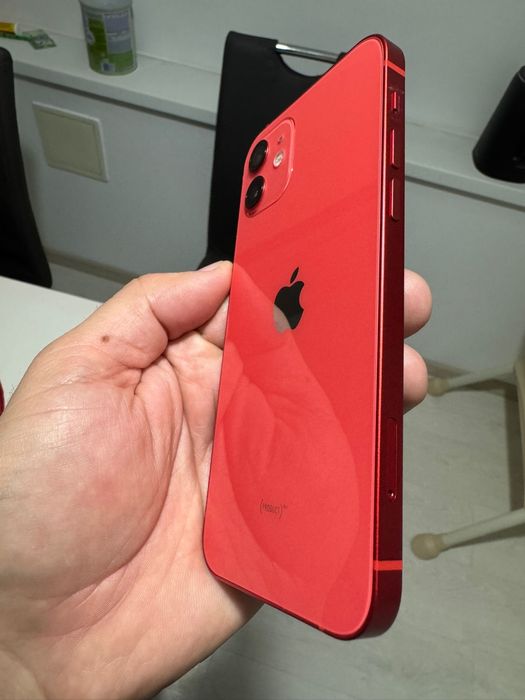 Iphone 12 red 128gb baterie 96%
