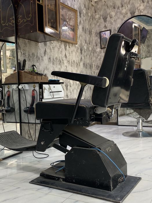 Sartarosh va Barberlar uchun kreslo